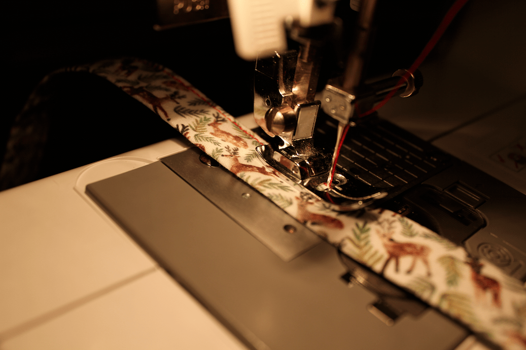 DIY dog collar topstitching 2