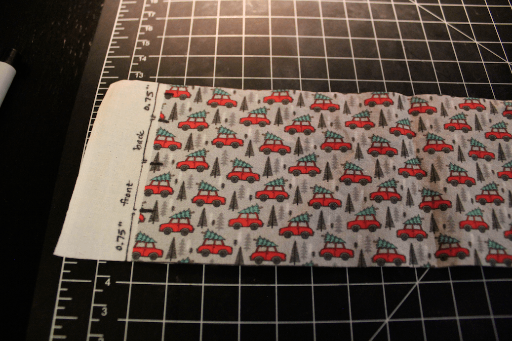 DIY dog collar measure fabric